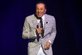 Smokey Robinson brings legendary music ...